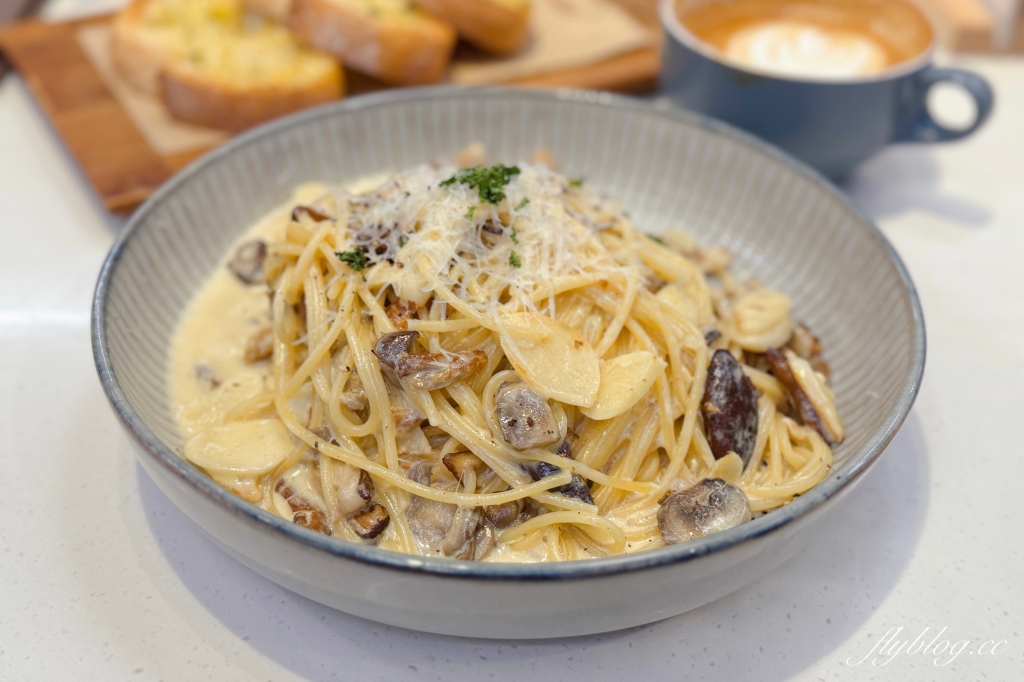 台中西屯｜Miacucina義式餐廳．台中新光三越蔬食料理，餐點美味深具質感 @飛天璇的口袋