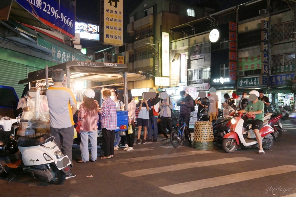 台中西屯｜水湳東山鴨頭．一週只營業四天，整整等了4個小時 @飛天璇的口袋
