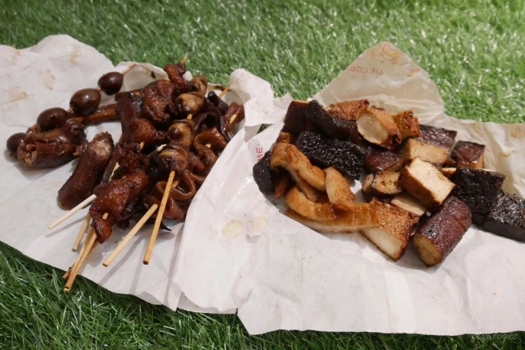 台中西屯｜水湳東山鴨頭．一週只營業四天，整整等了4個小時 @飛天璇的口袋