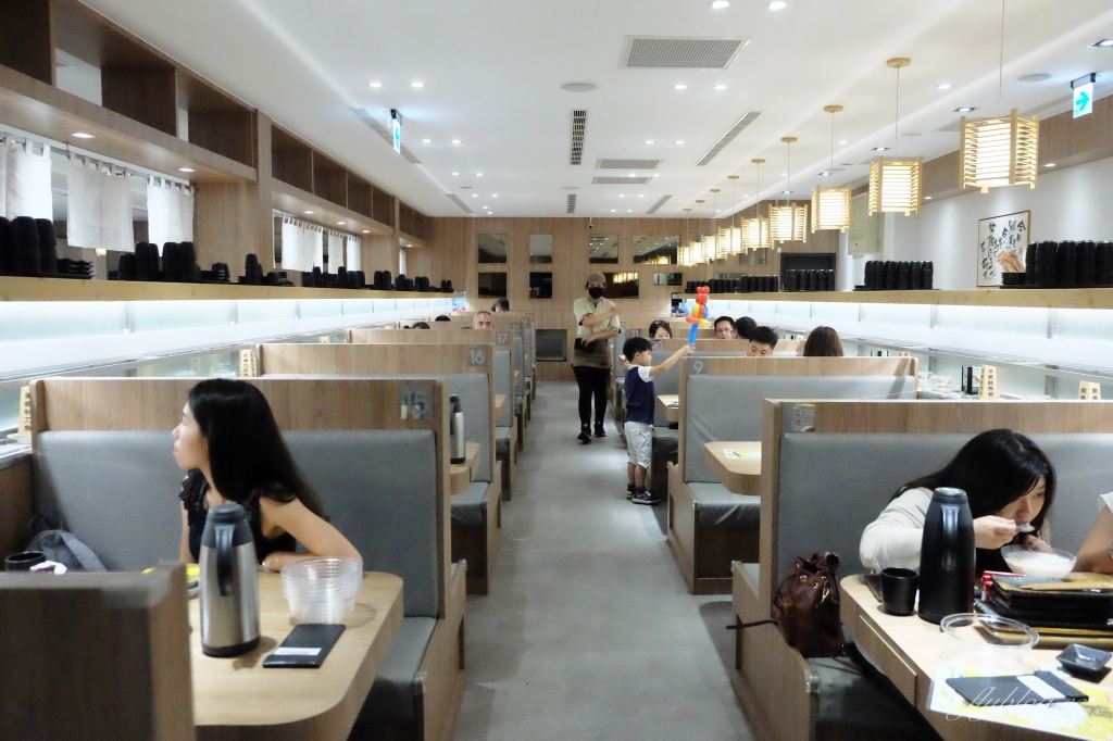 平祿壽司｜東日本歷史最悠久的連鎖壽司店，$40元起餐點選擇性多 @飛天璇的口袋