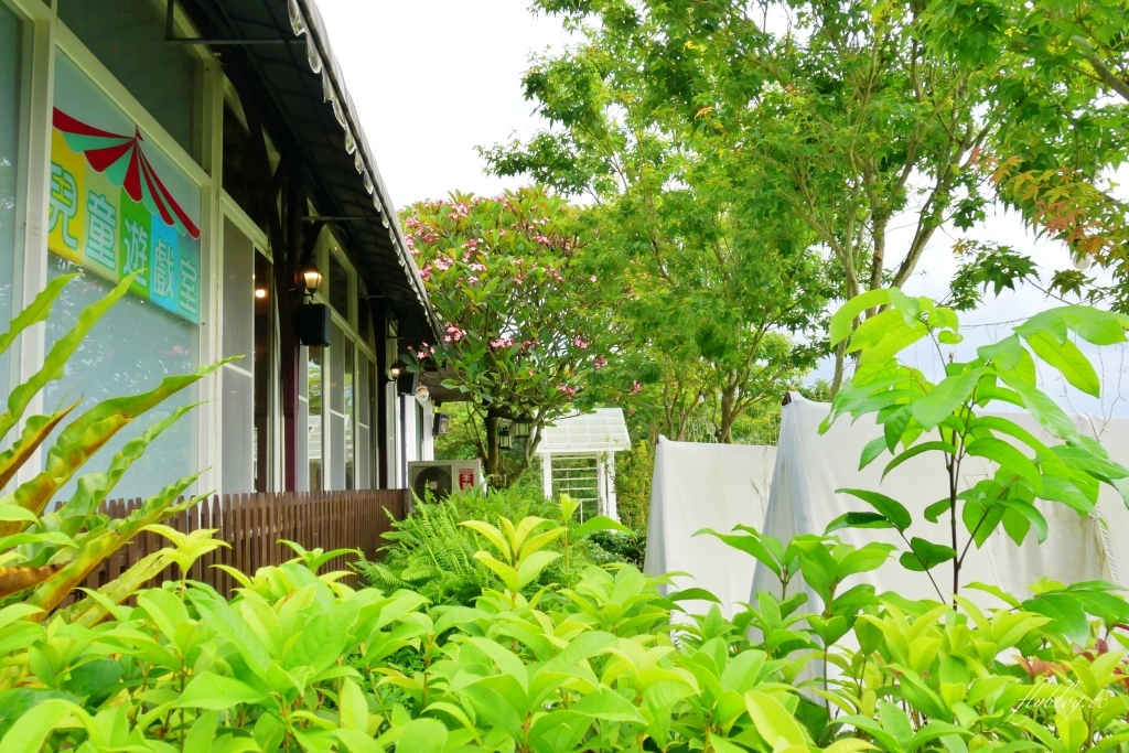 極光森林|員林浪漫極光森林景觀餐廳,可愛帳篷、 露天派對、浪漫夜景 @飛天璇的口袋 極光森林|員林浪漫極光森林景觀餐廳,可愛帳篷、 露天派對、浪漫夜景 @飛天璇的口袋