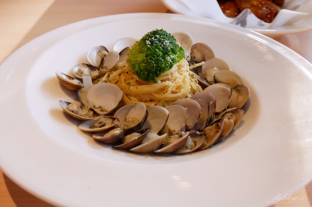 【台中北屯】咱們小時候：全台最大主題包廂 x 寓教於樂的親子餐廳 x 設施全新登場 @飛天璇的口袋