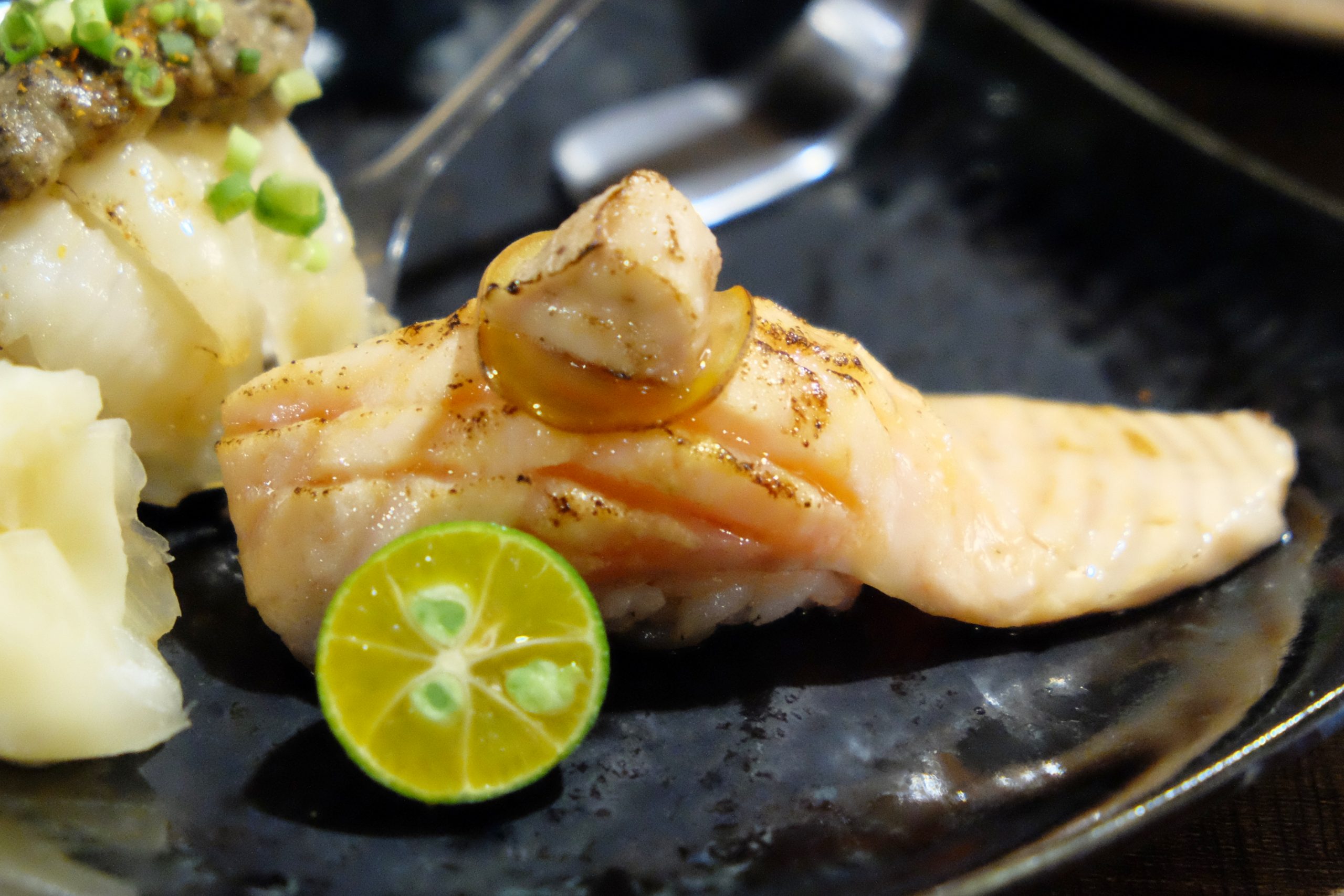 永樂饌：隱藏版相撲丼飯888元買一送一，新開幕日式概念海鮮料理 @飛天璇的口袋