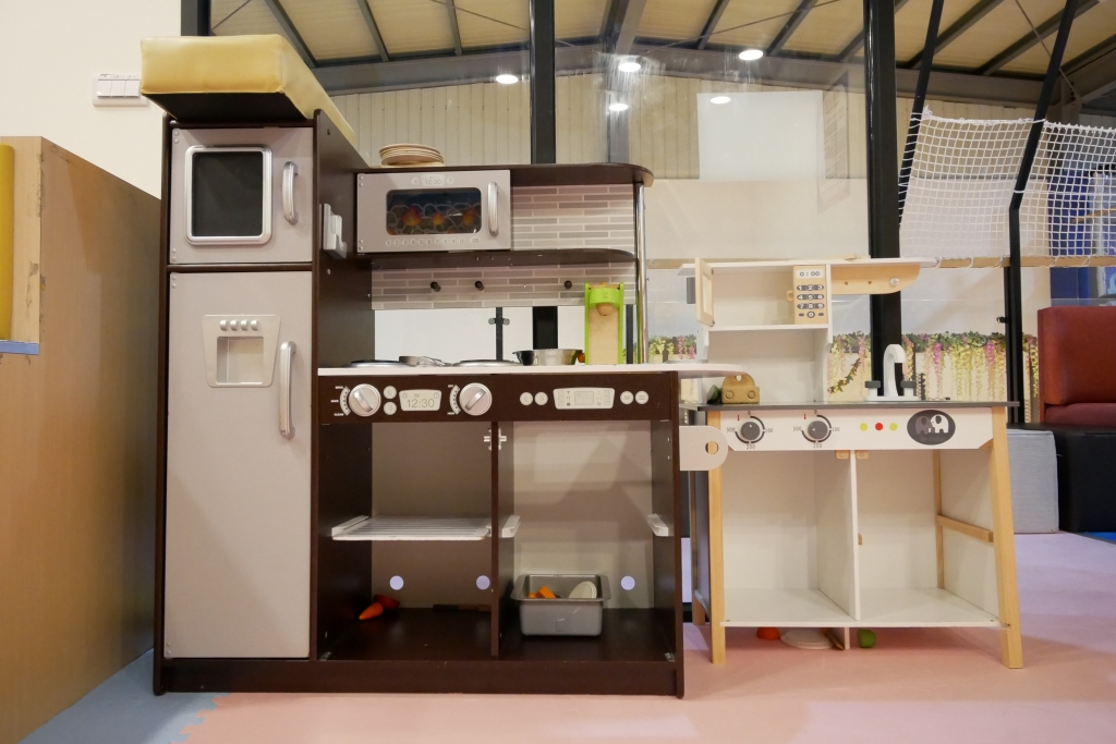 【台中北屯】咱們小時候：全台最大主題包廂 x 寓教於樂的親子餐廳 x 設施全新登場 @飛天璇的口袋