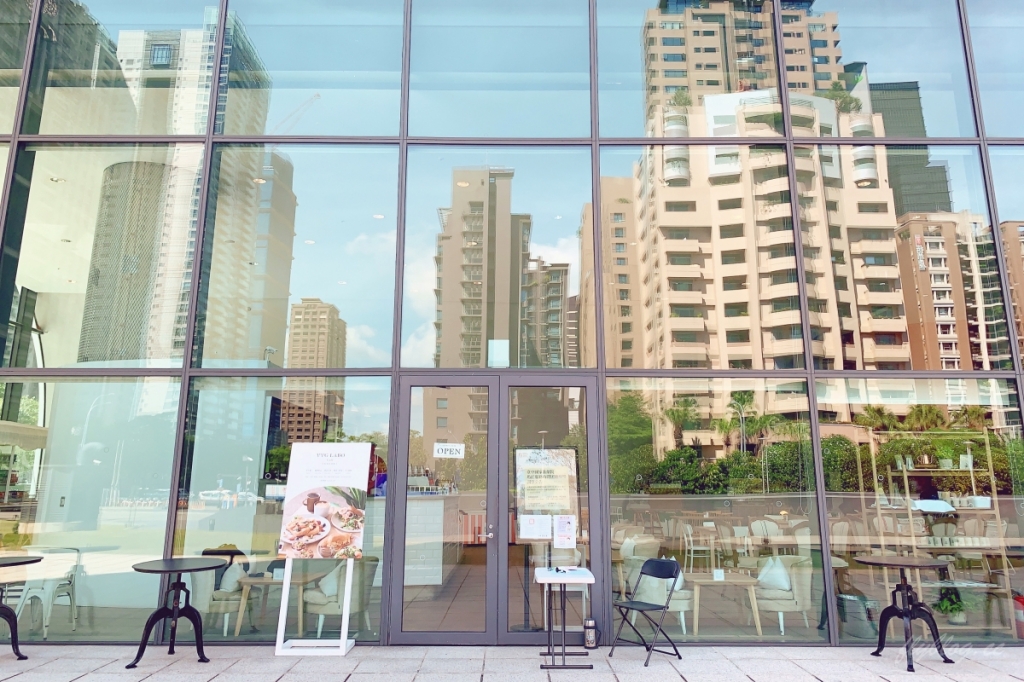 【台中西屯】好樣劇場咖啡VVG theater cafe，在歌劇院裡享受悠閒早午餐，以劇場為主題的可愛裝潢 @飛天璇的口袋