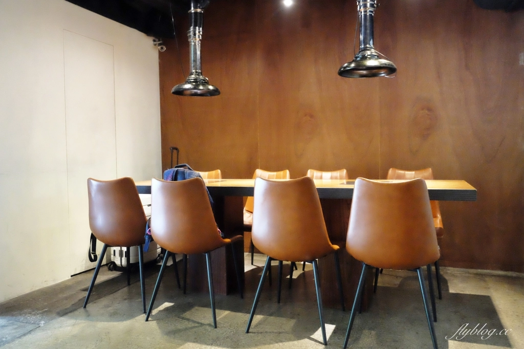 台北大安｜上吉燒肉，Google評價4.9顆星，一個人也可以品嚐和牛，專業級師傅板前代烤 @飛天璇的口袋