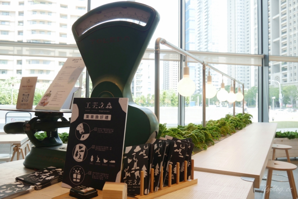 【台中西屯】好樣劇場咖啡VVG theater cafe，在歌劇院裡享受悠閒早午餐，以劇場為主題的可愛裝潢 @飛天璇的口袋