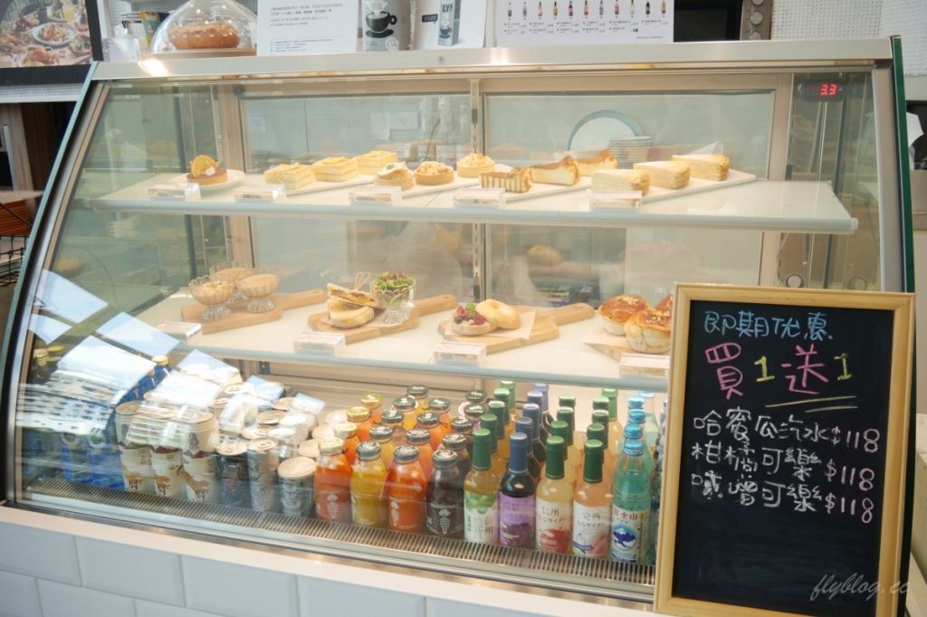 【台中西屯】好樣劇場咖啡VVG theater cafe，在歌劇院裡享受悠閒早午餐，以劇場為主題的可愛裝潢 @飛天璇的口袋