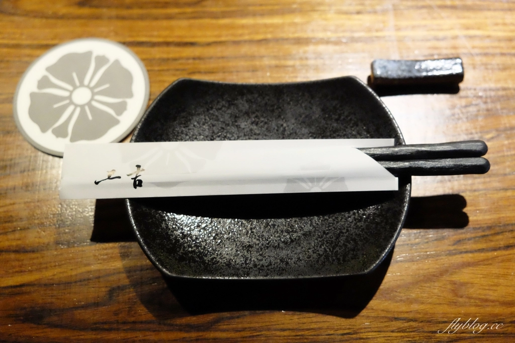 台北大安｜上吉燒肉，Google評價4.9顆星，一個人也可以品嚐和牛，專業級師傅板前代烤 @飛天璇的口袋