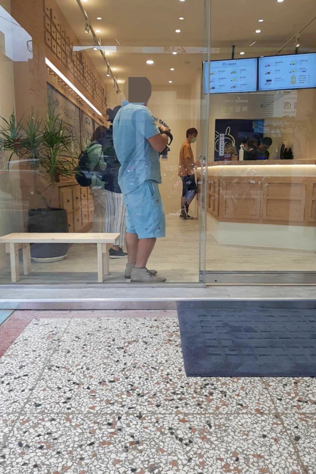 米玥麻糬堂｜以中藥行玉兔搗藥為主題的米玥麻糬堂，有可愛藥包和兔袋造型麻糬 @飛天璇的口袋