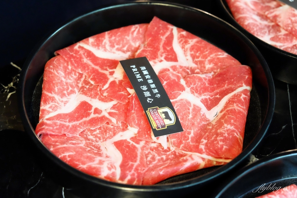 台中南屯｜肉懷食，$888元美國Prime等級壽喜燒吃到飽，使用振興三倍券再直接去尾數 @飛天璇的口袋