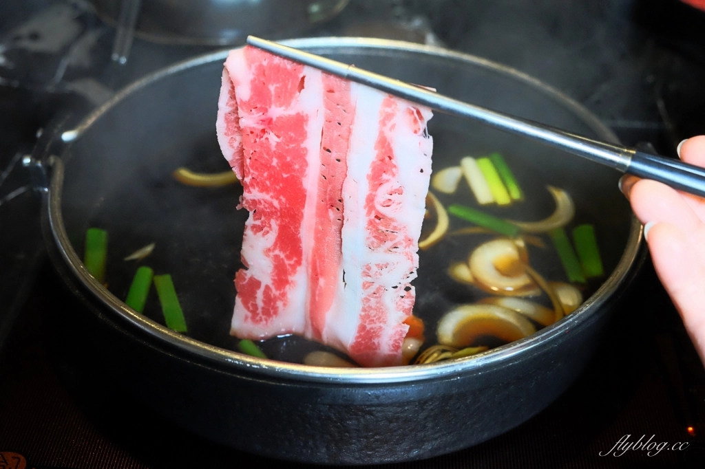 台中南屯｜肉懷食，$888元美國Prime等級壽喜燒吃到飽，使用振興三倍券再直接去尾數 @飛天璇的口袋