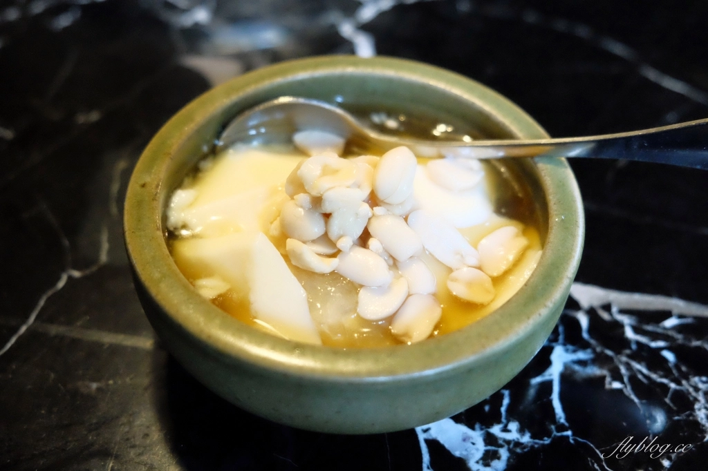 台中南屯｜肉懷食，$888元美國Prime等級壽喜燒吃到飽，使用振興三倍券再直接去尾數 @飛天璇的口袋