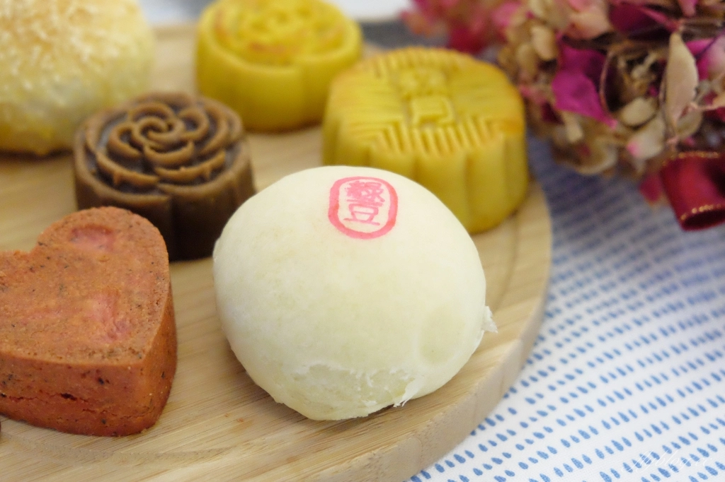 台中南屯｜SweetsPURE森貝爾溫感烘焙．中秋月餅禮盒新上市，松露曲奇餅同步上市 @飛天璇的口袋