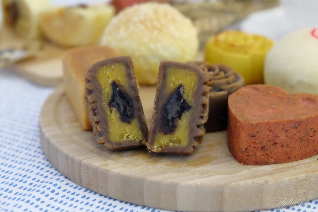 台中南屯｜SweetsPURE森貝爾溫感烘焙．中秋月餅禮盒新上市，松露曲奇餅同步上市 @飛天璇的口袋