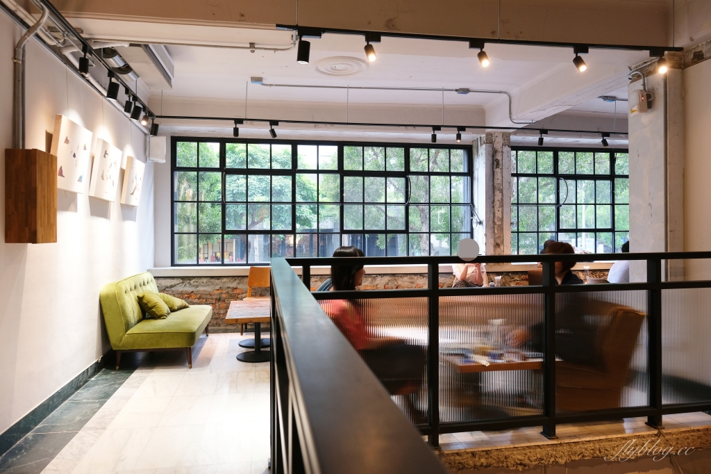 台北中正｜興波咖啡 Simple Kaffa，亞洲最佳50咖啡館第一名，世界咖啡大師賽冠軍名店 @飛天璇的口袋