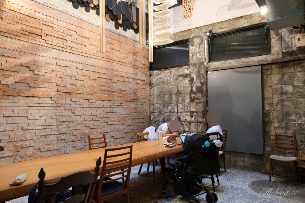 台北中正｜興波咖啡 Simple Kaffa，亞洲最佳50咖啡館第一名，世界咖啡大師賽冠軍名店 @飛天璇的口袋