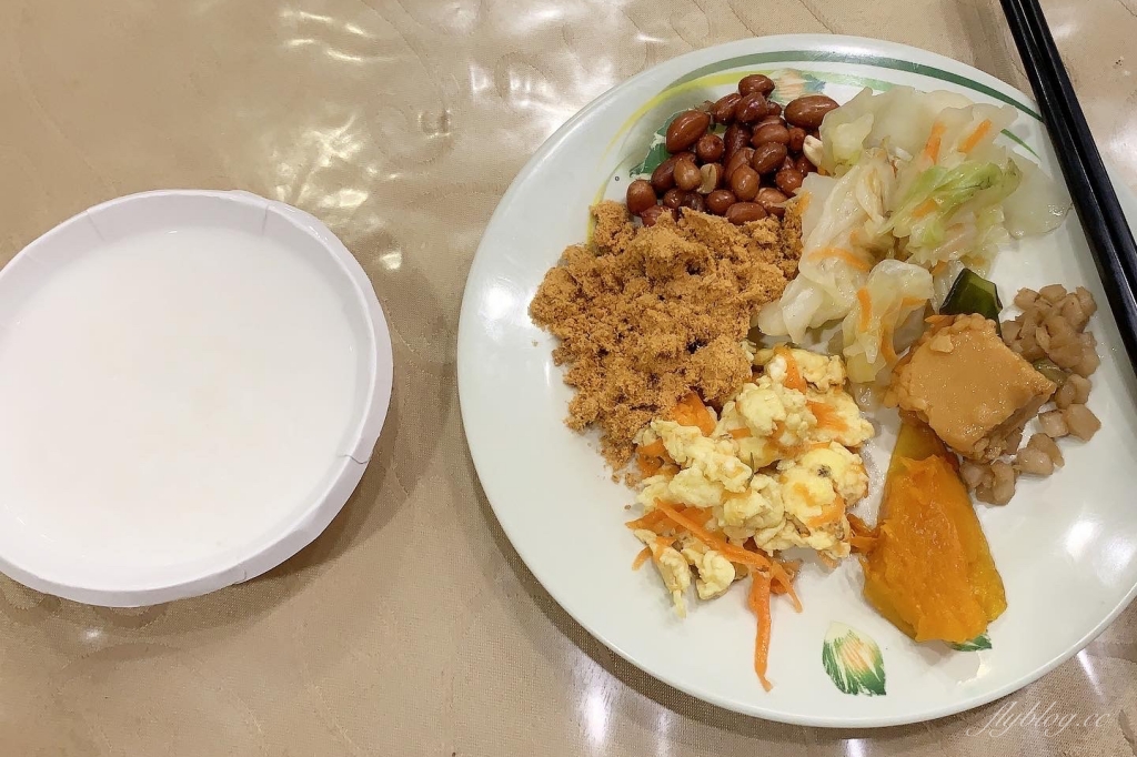 福龍山莊|離北竿機場最近的馬祖飯店,浮誇的海鮮痛風鍋大餐 @飛天璇的口袋 福龍山莊|離北竿機場最近的馬祖飯店,浮誇的海鮮痛風鍋大餐 @飛天璇的口袋