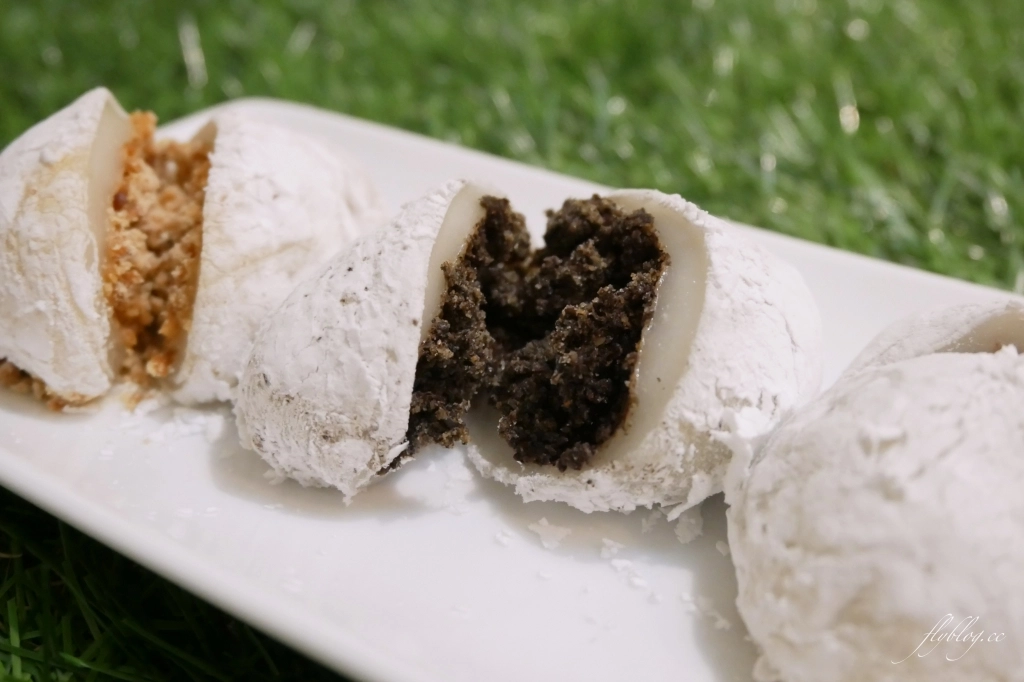 台中北屯｜洪記阿公麻糬．水湳市場擺攤到實體店面，皮薄內餡飽滿口味多 @飛天璇的口袋