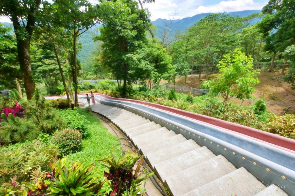 蘇維拉莊園｜蘑菇精靈樹屋、75公尺長森林溜滑梯、瀑布雨林咖啡屋 @飛天璇的口袋