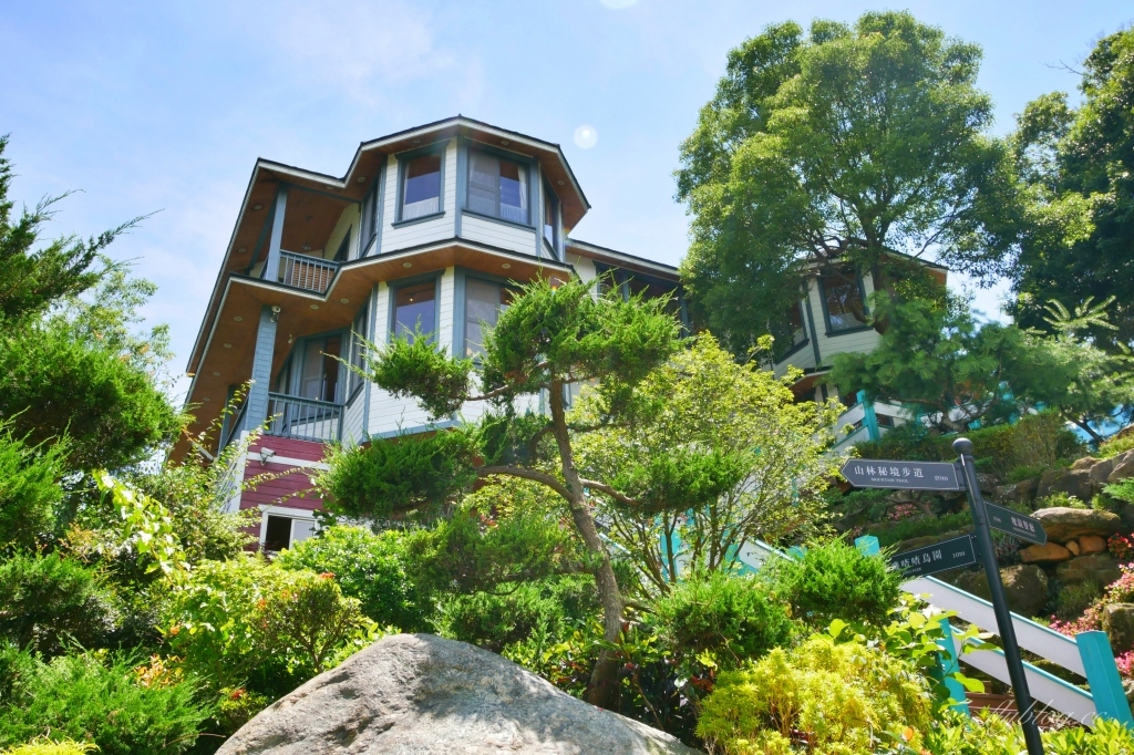 蘇維拉莊園｜蘑菇精靈樹屋、75公尺長森林溜滑梯、瀑布雨林咖啡屋 @飛天璇的口袋