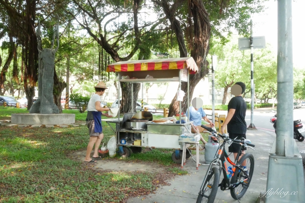 台中南屯｜新村冰店．Google評價4.1顆星，隱身在黎明新村裡的古早味冰店 @飛天璇的口袋