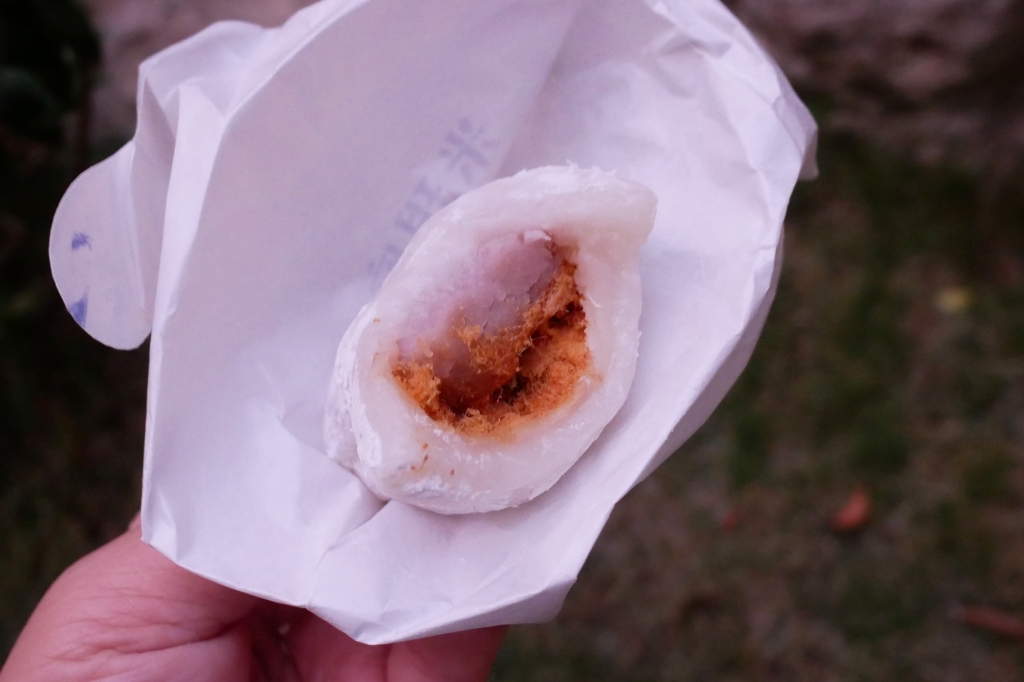 米玥麻糬堂｜以中藥行玉兔搗藥為主題的米玥麻糬堂，有可愛藥包和兔袋造型麻糬 @飛天璇的口袋