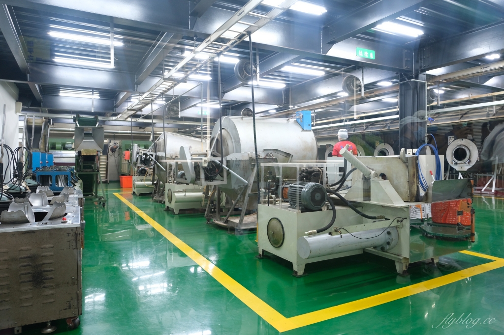 南投名間獅子頭山~茶之魔手田園茶香一日遊，珍珠奶茶DIY和採茶體驗 @飛天璇的口袋