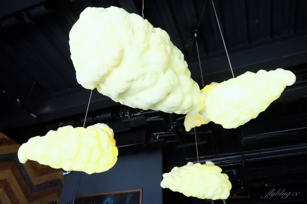 台中南屯｜Beef King，日本頂級A5和牛鍋物放題，挑戰台中最貴的和牛吃到飽 @飛天璇的口袋