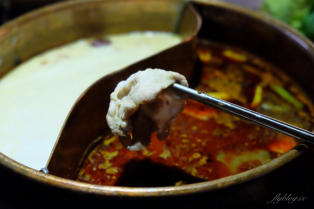 台中南屯|Beef King,日本頂級A5和牛鍋物放題,挑戰台中最貴的和牛吃到飽 @飛天璇的口袋 台中南屯|Beef King,日本頂級A5和牛鍋物放題,挑戰台中最貴的和牛吃到飽 @飛天璇的口袋