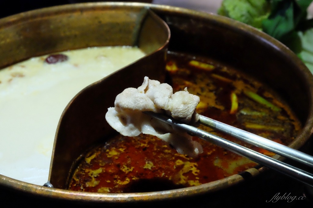 台中南屯|Beef King,日本頂級A5和牛鍋物放題,挑戰台中最貴的和牛吃到飽 @飛天璇的口袋 台中南屯|Beef King,日本頂級A5和牛鍋物放題,挑戰台中最貴的和牛吃到飽 @飛天璇的口袋