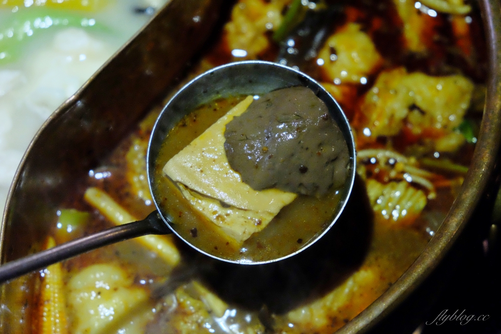 台中南屯|Beef King,日本頂級A5和牛鍋物放題,挑戰台中最貴的和牛吃到飽 @飛天璇的口袋 台中南屯|Beef King,日本頂級A5和牛鍋物放題,挑戰台中最貴的和牛吃到飽 @飛天璇的口袋