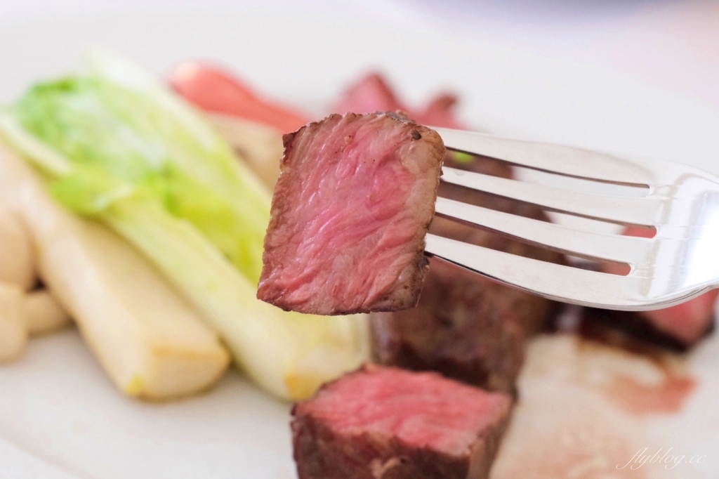 台中北屯｜徐會所：預約式無菜單法式料理，慶祝生日情人節紀念日的好地方 @飛天璇的口袋