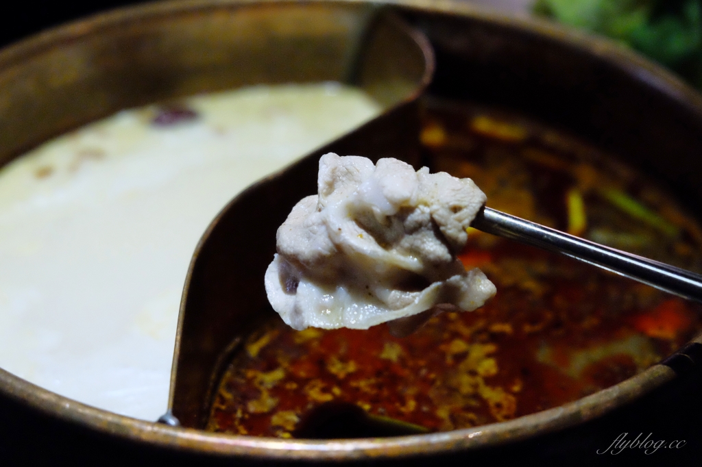 台中南屯|Beef King,日本頂級A5和牛鍋物放題,挑戰台中最貴的和牛吃到飽 @飛天璇的口袋 台中南屯|Beef King,日本頂級A5和牛鍋物放題,挑戰台中最貴的和牛吃到飽 @飛天璇的口袋