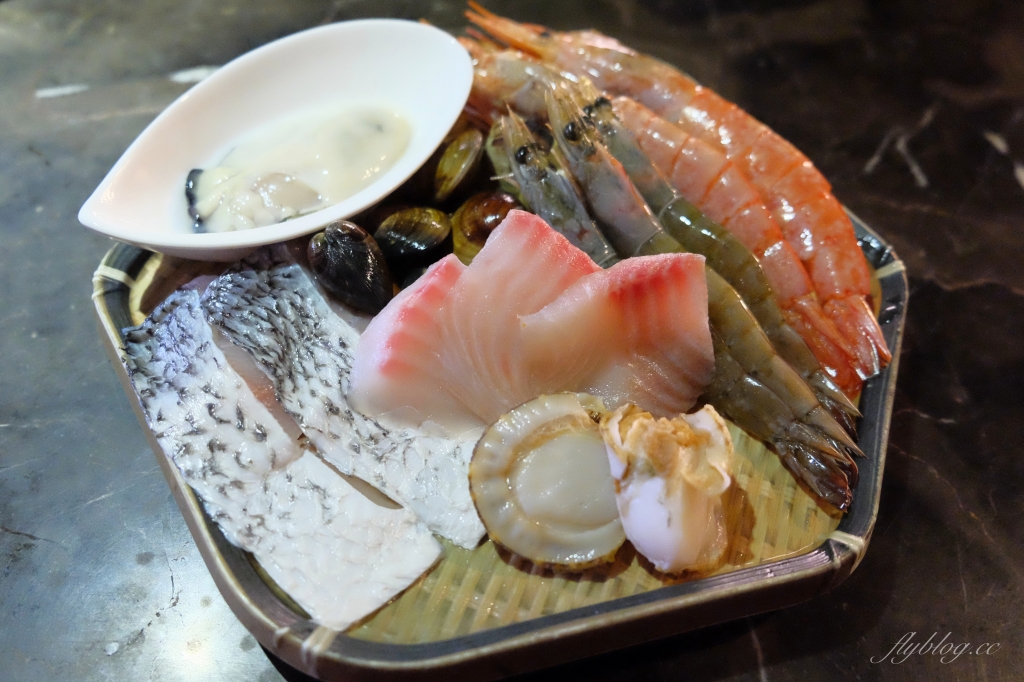 台中南屯|Beef King,日本頂級A5和牛鍋物放題,挑戰台中最貴的和牛吃到飽 @飛天璇的口袋 台中南屯|Beef King,日本頂級A5和牛鍋物放題,挑戰台中最貴的和牛吃到飽 @飛天璇的口袋