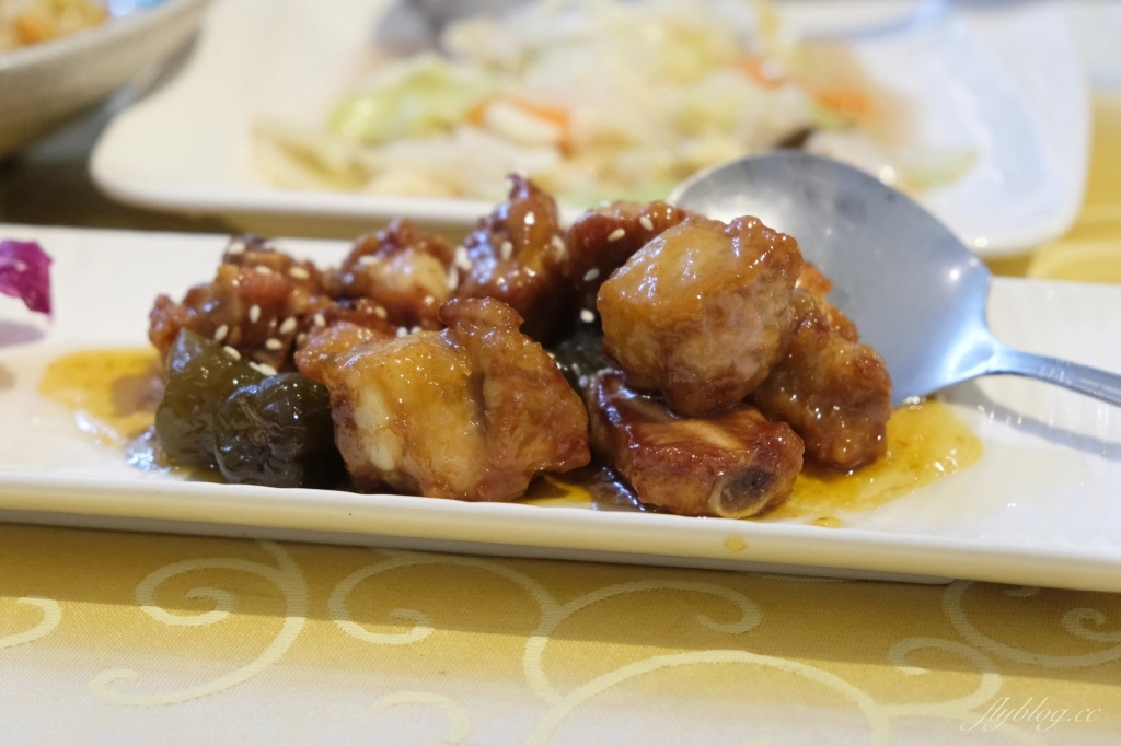 台中南屯｜豐饌御鴨樓．台中老字號正宗北京烤鴨，Google評價4.3顆星 @飛天璇的口袋