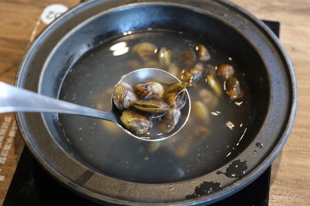 【台中沙鹿】尚石苑石頭火鍋,海線沙鹿超人氣火鍋店,食材新鮮CP值高的尚石苑 @飛天璇的口袋 【台中沙鹿】尚石苑石頭火鍋,海線沙鹿超人氣火鍋店,食材新鮮CP值高的尚石苑 @飛天璇的口袋