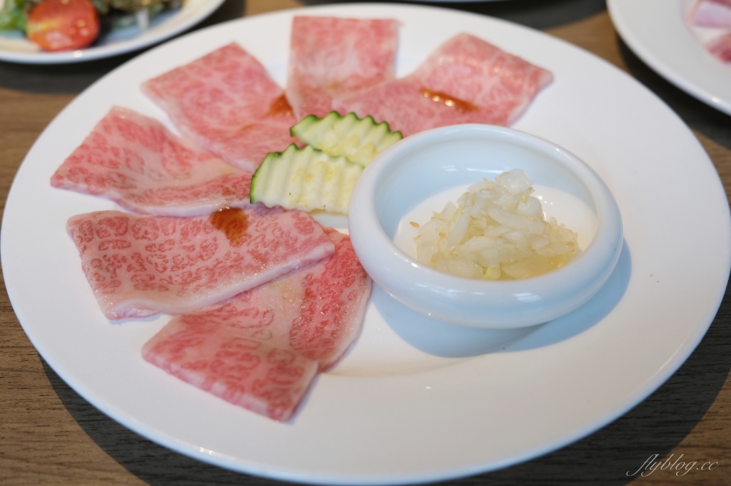 【台中西屯】屋馬中港店，挑戰屋馬最貴日本A5和牛套餐，台中必吃燒肉第一品牌推薦 @飛天璇的口袋