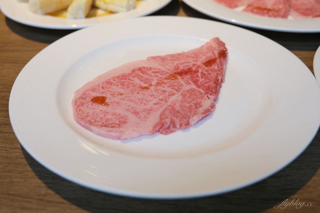 【台中西屯】屋馬中港店，挑戰屋馬最貴日本A5和牛套餐，台中必吃燒肉第一品牌推薦 @飛天璇的口袋