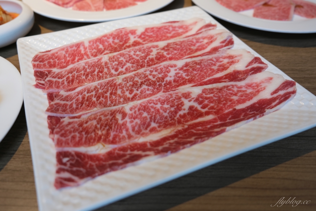 【台中西屯】屋馬中港店，挑戰屋馬最貴日本A5和牛套餐，台中必吃燒肉第一品牌推薦 @飛天璇的口袋