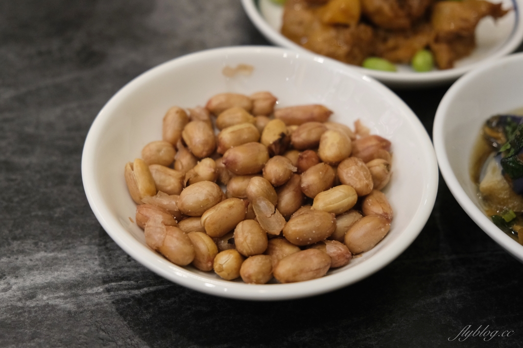 台中北屯｜小滬春．文青風上海麵食專賣店，樓外樓旗下新品牌 @飛天璇的口袋