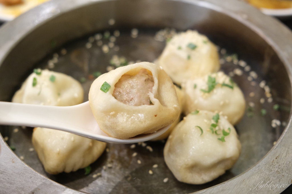 台中北屯｜小滬春．文青風上海麵食專賣店，樓外樓旗下新品牌 @飛天璇的口袋