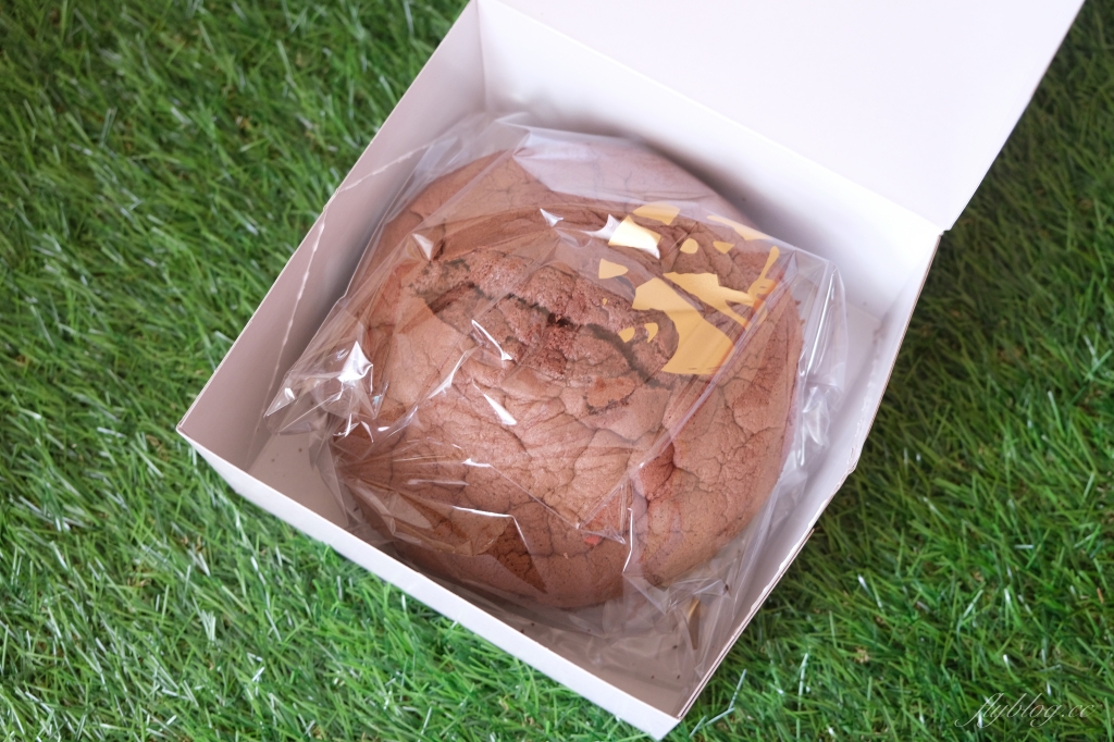 新竹東區｜春上布丁蛋糕｜走過一甲子的布丁蛋糕，新竹超人氣古早味蛋糕 @飛天璇的口袋