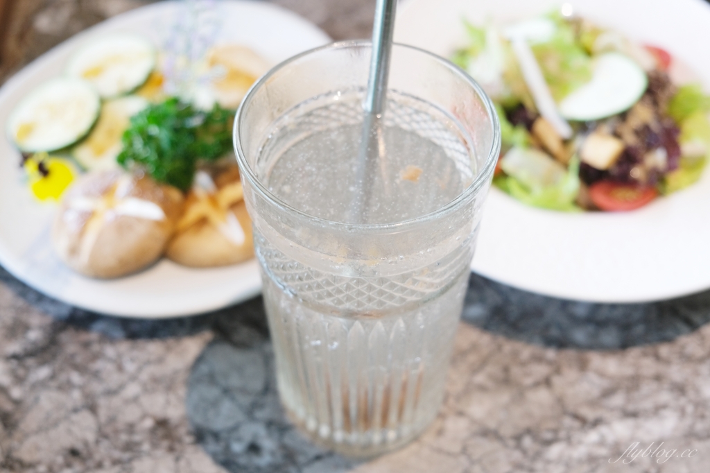 台中南屯｜佐賀野仁，台中最頂級A5和牛吃到飽，好野人套餐質感再升級 @飛天璇的口袋