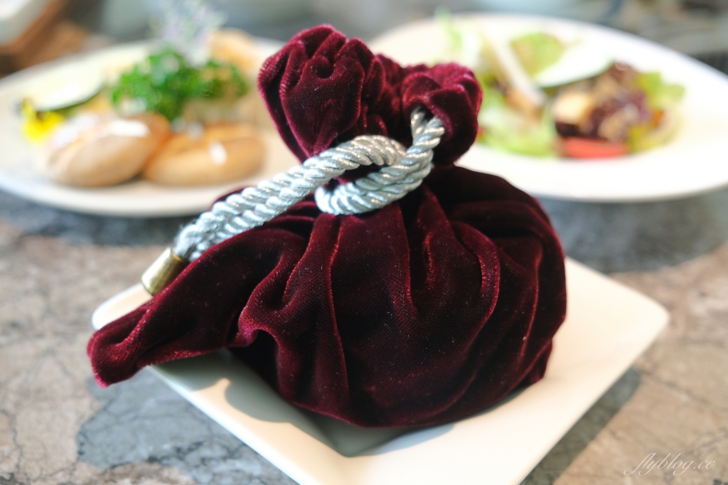 台中南屯｜佐賀野仁，台中最頂級A5和牛吃到飽，好野人套餐質感再升級 @飛天璇的口袋