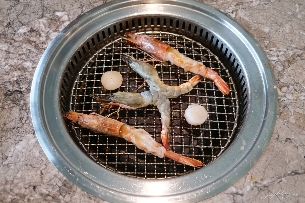 台中南屯｜佐賀野仁，台中最頂級A5和牛吃到飽，好野人套餐質感再升級 @飛天璇的口袋