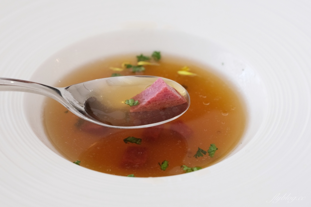 台中北屯｜徐會所：預約式無菜單法式料理，慶祝生日情人節紀念日的好地方 @飛天璇的口袋