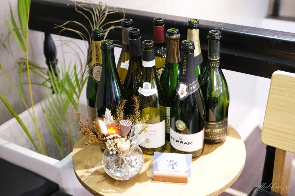 PI Restaurant｜2022新入圍台中米其林指南，餐點用心美味有質感的台中餐廳推薦 @飛天璇的口袋