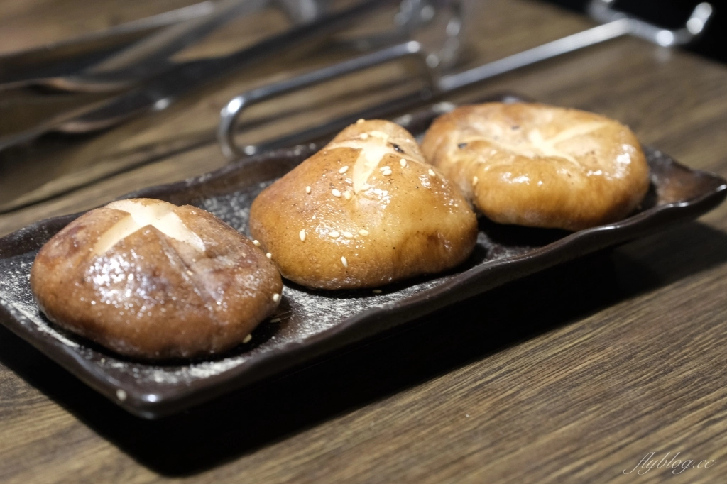 台中南屯｜岩手燒肉，台中公益路商圈日式燒肉店，餐點以單點為主全程專人代烤 @飛天璇的口袋