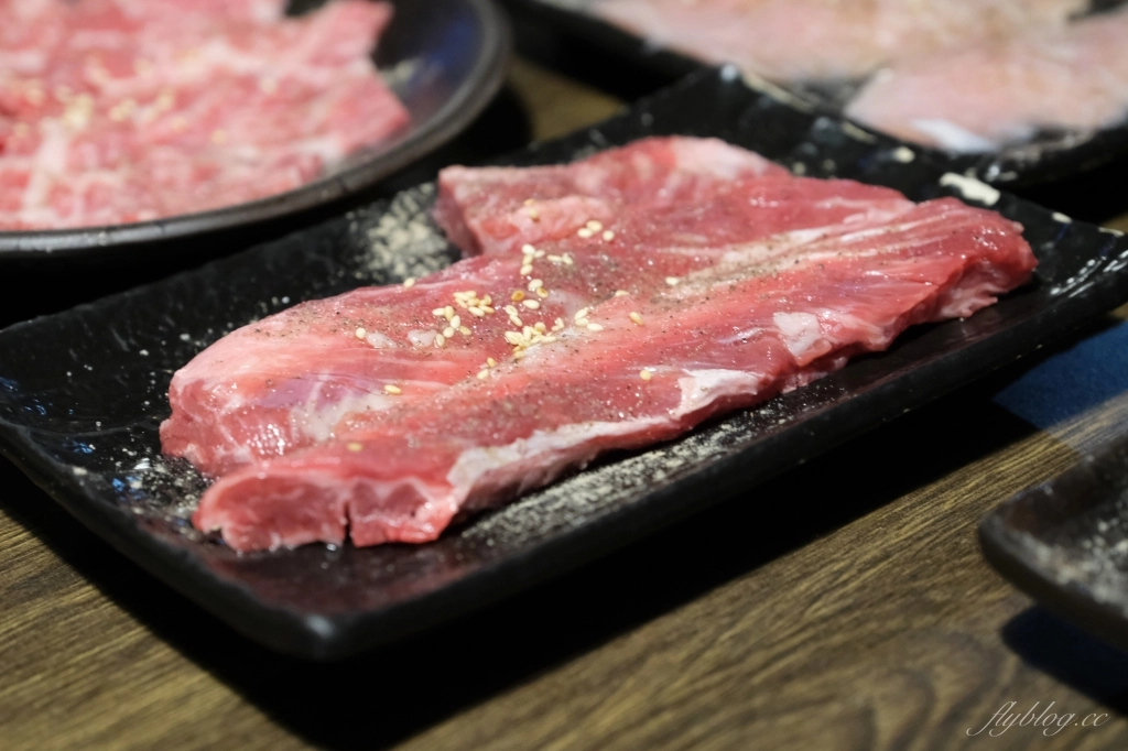 台中南屯｜岩手燒肉，台中公益路商圈日式燒肉店，餐點以單點為主全程專人代烤 @飛天璇的口袋